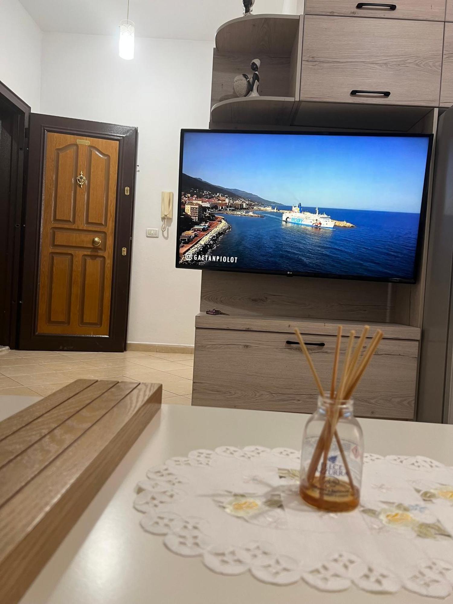 Dena For Rent Apartament