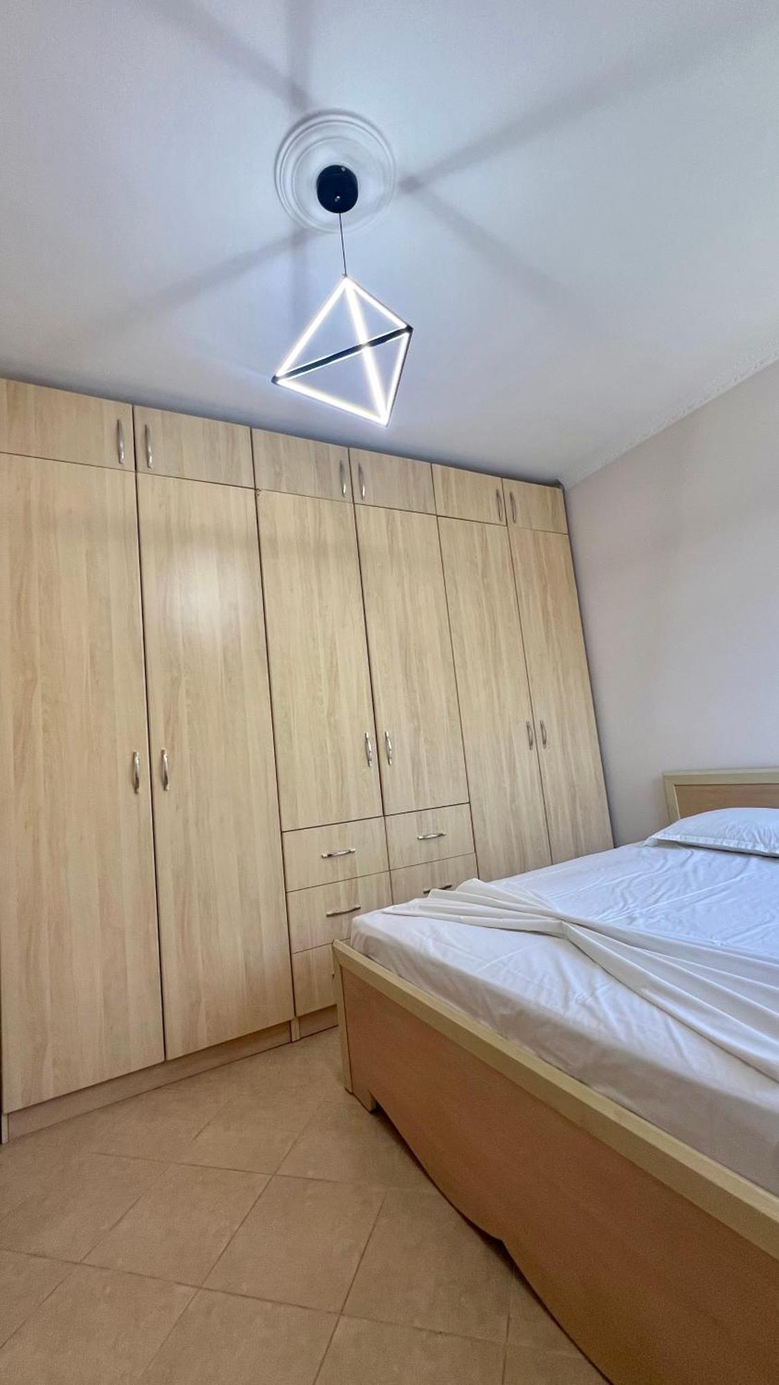 Dena For Rent Apartament
