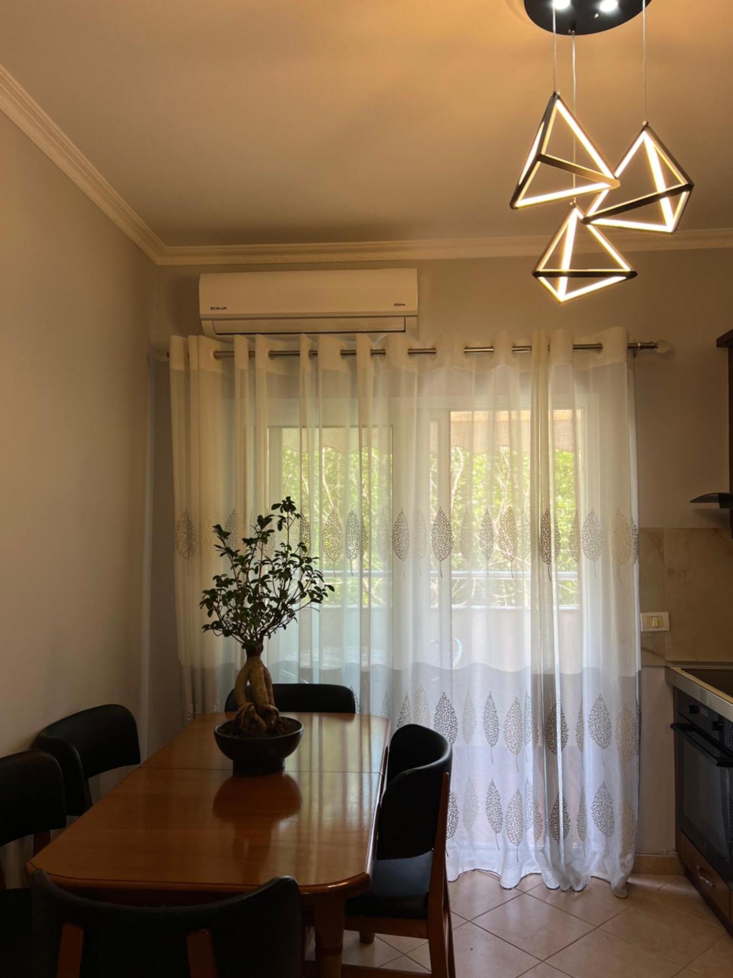 Apartament Dena For Rent *